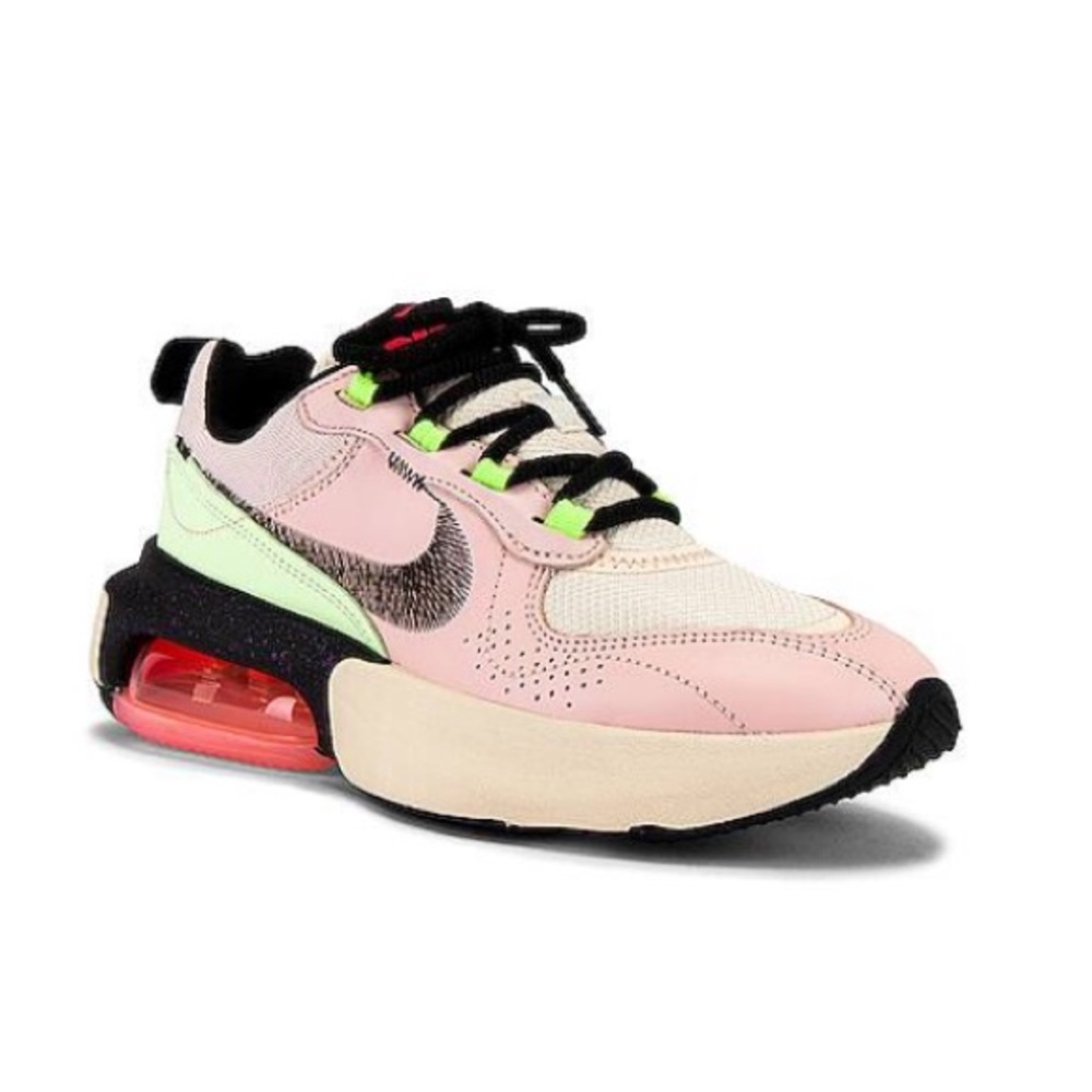 Nike Air Max Verona NRG Sneaker in Guava Ice, Black, Barely Volt & Crimson Tint